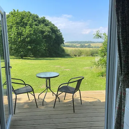 Provender Beautiful Views And Intimate Comfort Guestling Exterior photo