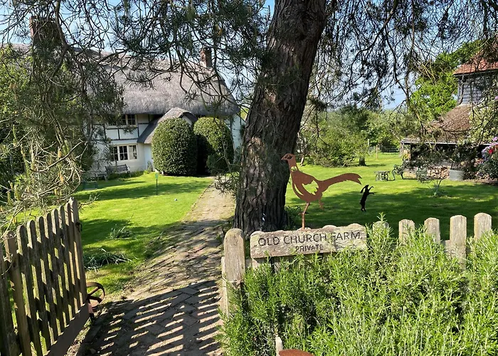 Provender Beautiful Views And Intimate Comfort